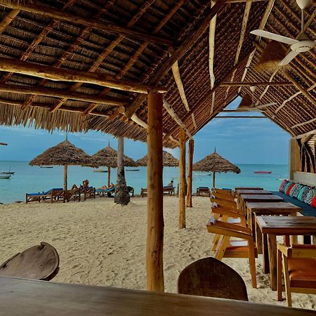 Dhow Beach Boutique Hotel Nungwi Exterior photo